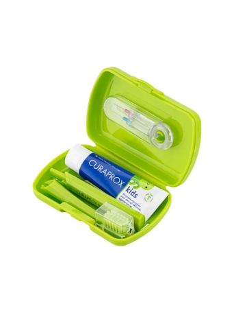 CURAPROX TRAVEL SET KIDS ΠΡΑΣΙΝΟ ΟΔΟΝΤ.- ΜΕΣΟΔ.ΒΟΥΡΤΣ.- ΟΔΟΝΤΟΚ. 10ML
